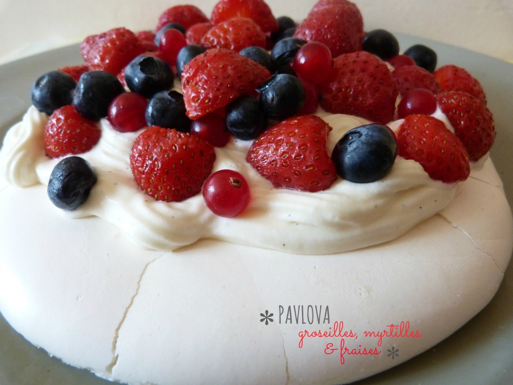 pavlova fruitss rouges