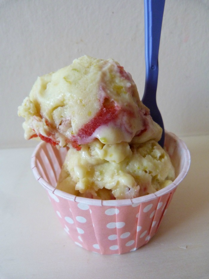 crème glacée pistache fraise 2