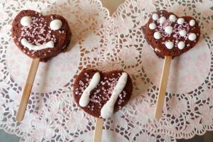 Des sucettes coeur de brownie avec MaYummyBox