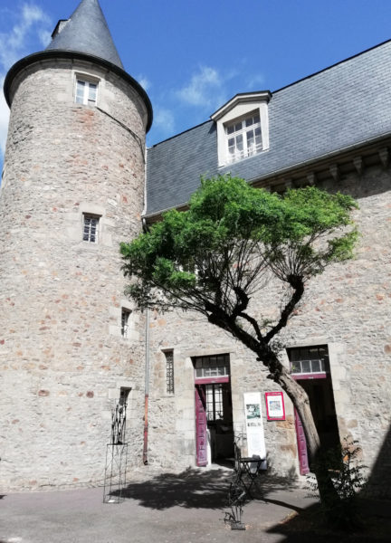Dinan