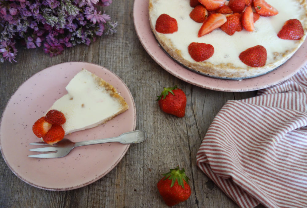 tarte pannacotta lait de coco & fraises