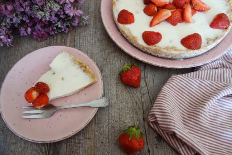 tarte pannacotta lait de coco & fraises