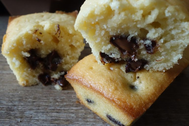 mini gâteaux aux petites de chocolat