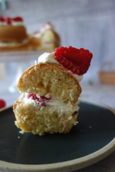 Victoria Sponge Cake 