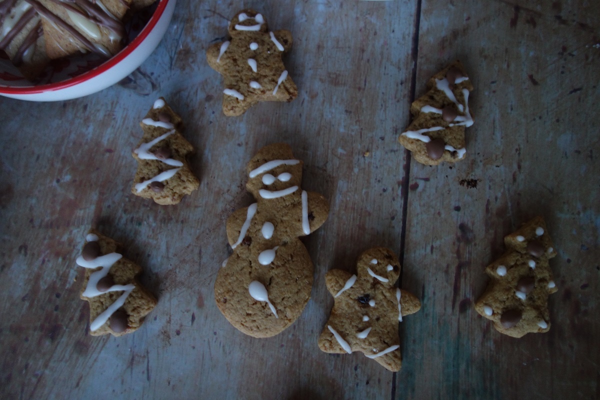 Préparation Biscuits de Noël 291 g Scrapcooking - Cuisineaddict