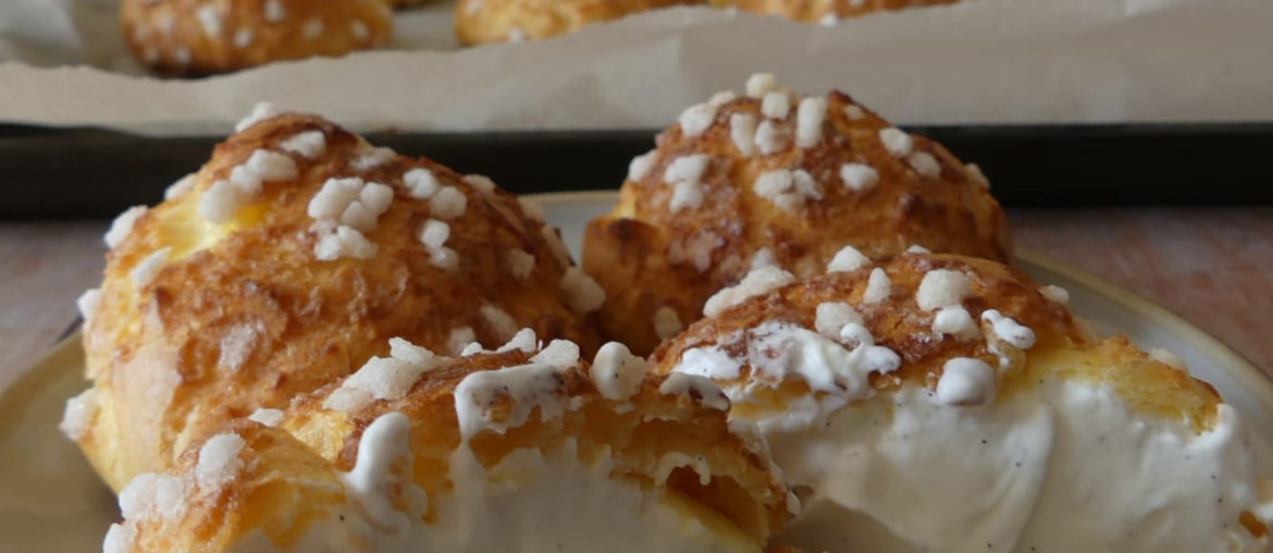 chouquette à la chantilly