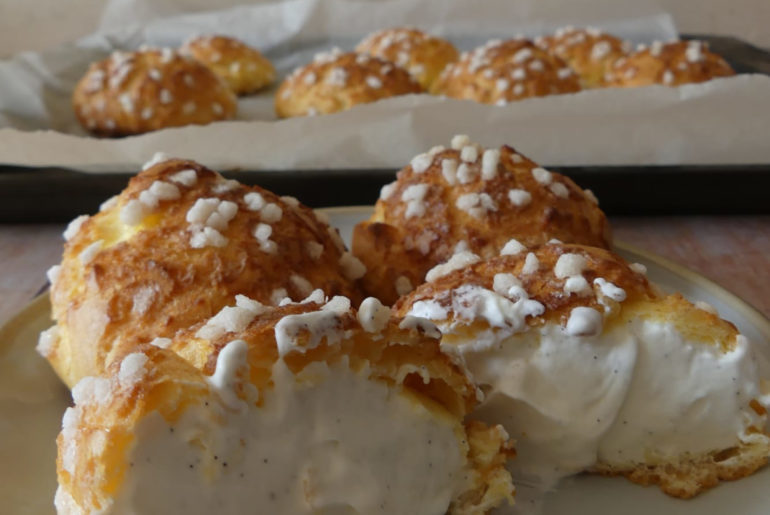chouquette à la chantilly